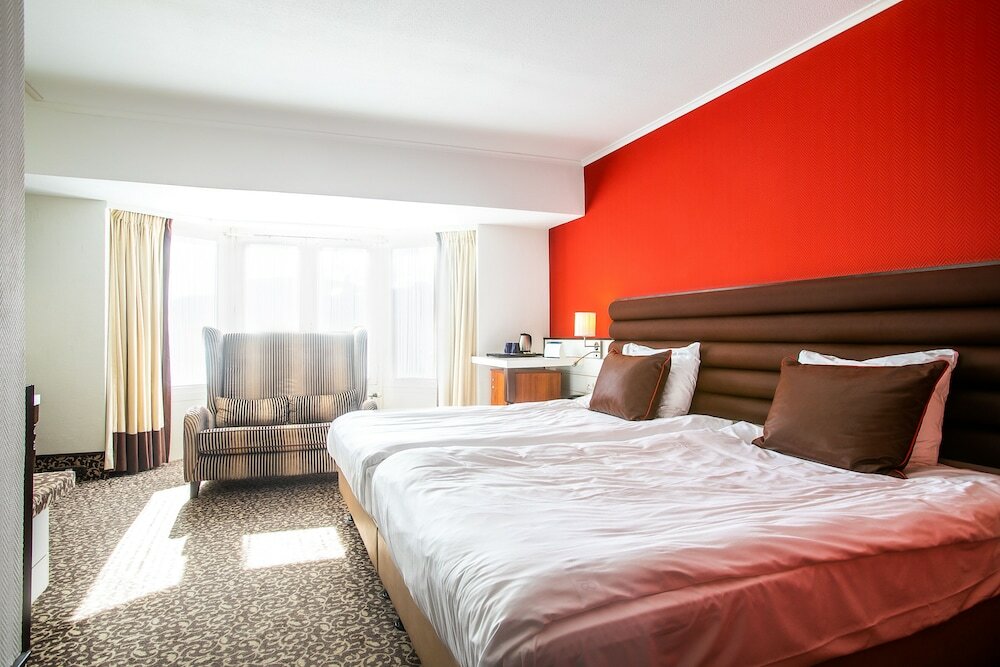 Фото Golden Tulip Hotel Central