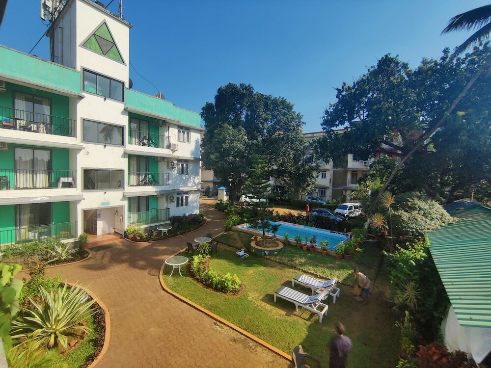 Фото Aastha Escape Resort