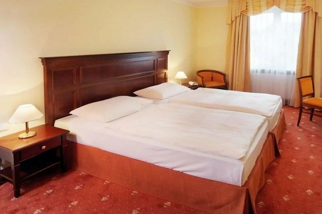 Фото Novum Select Hotel Prinz Eugen Wien