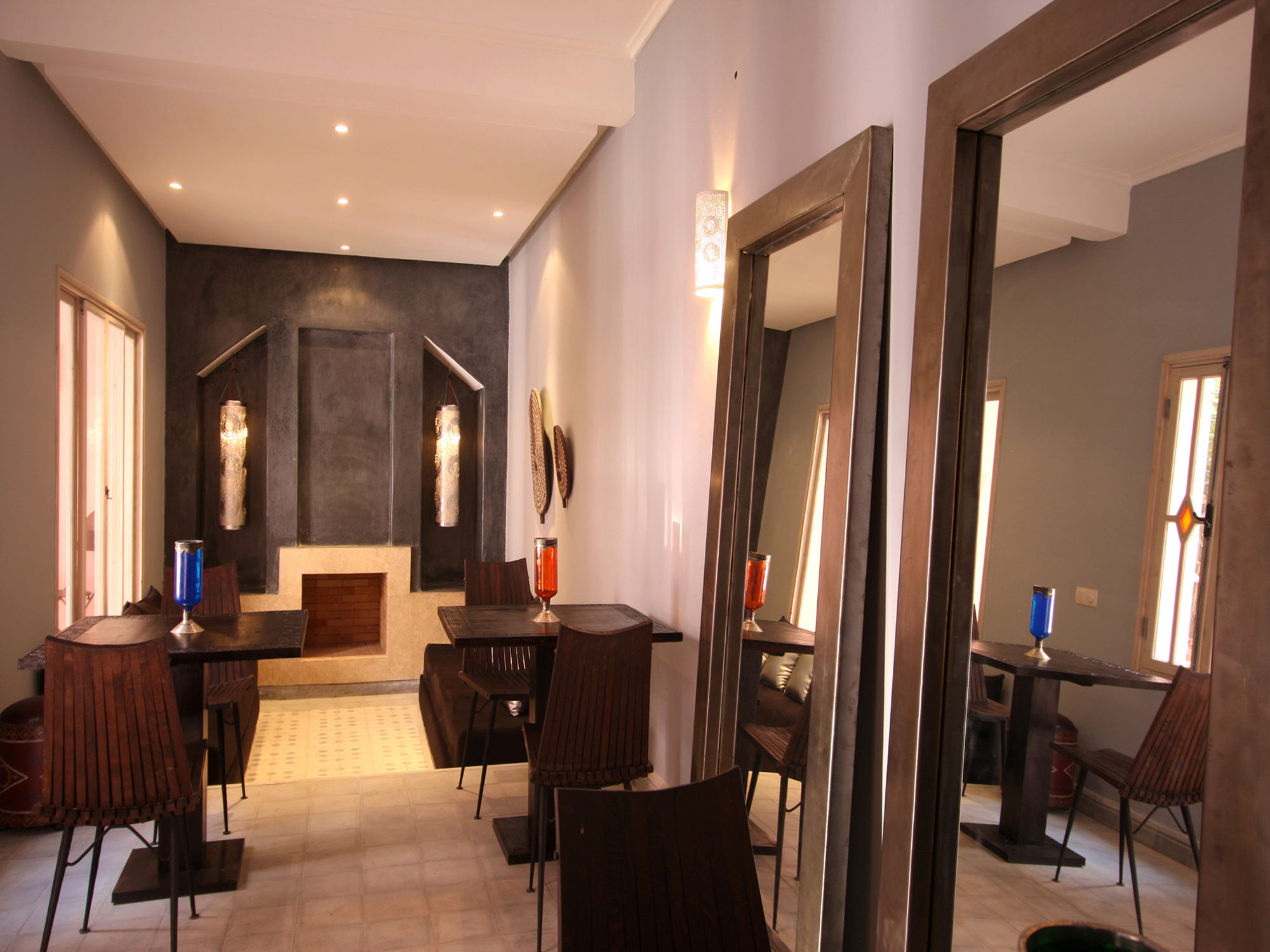 Фото Riad Tahani