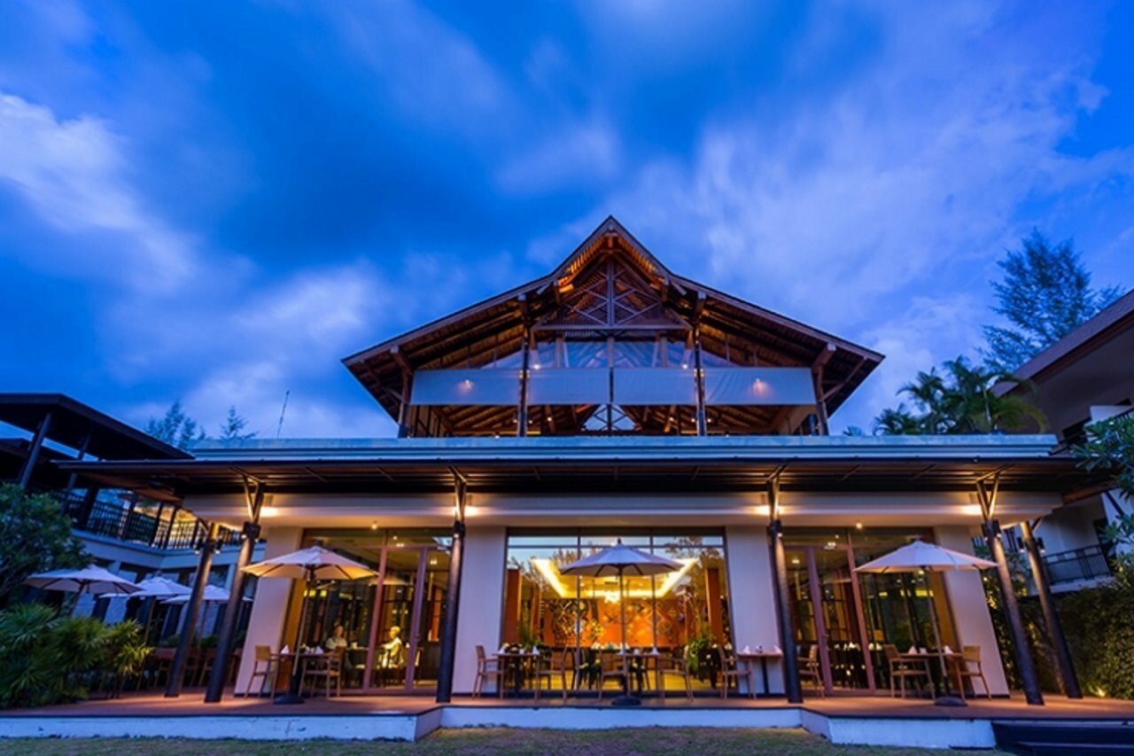 Фото Outrigger Khao Lak Beach Resort