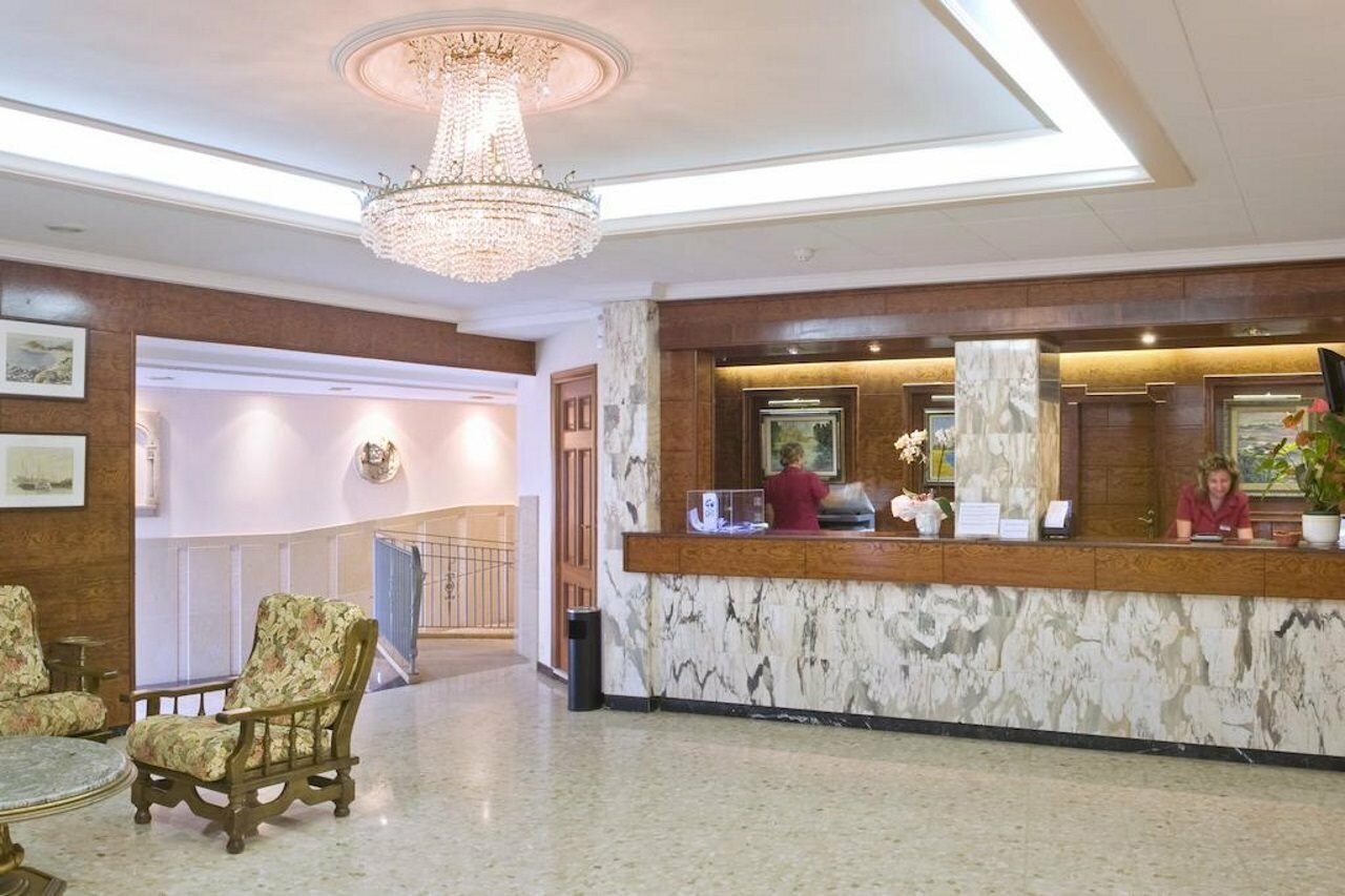 Фото Hotel GHT Neptuno Tossa & VENUS SPA