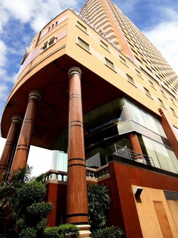Фото Grand Tower Inn Rama VI Hotel