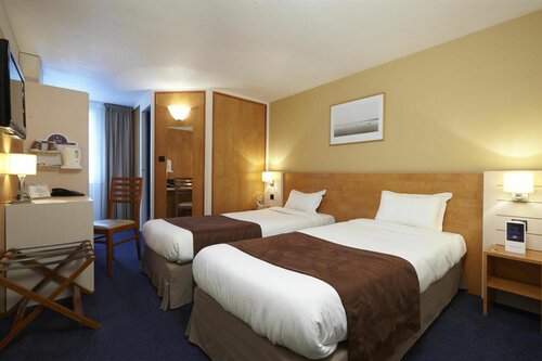 Гостиница Hotel Kyriad Libourne - Saint Emilion в Либурне