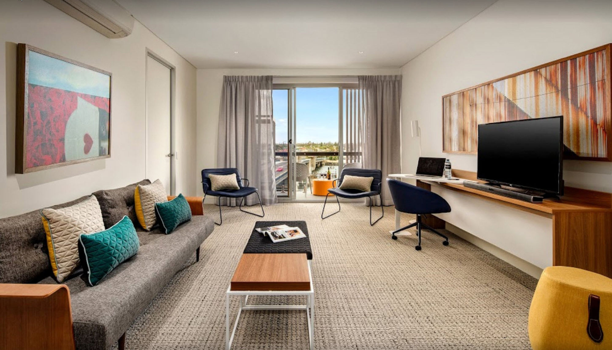 Фото Quest Port Adelaide