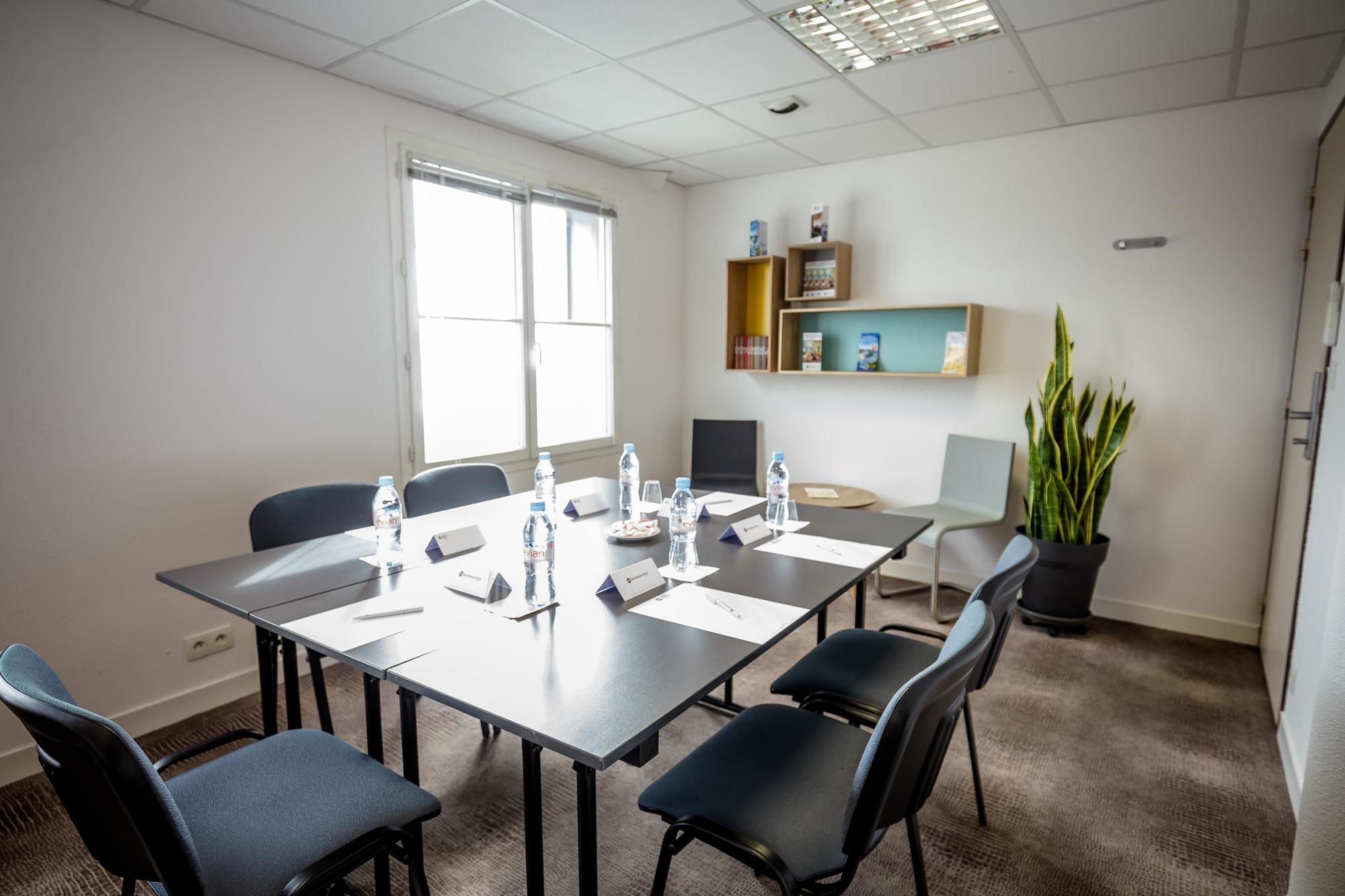 Фото Best Western Plus Vannes Centre-Ville