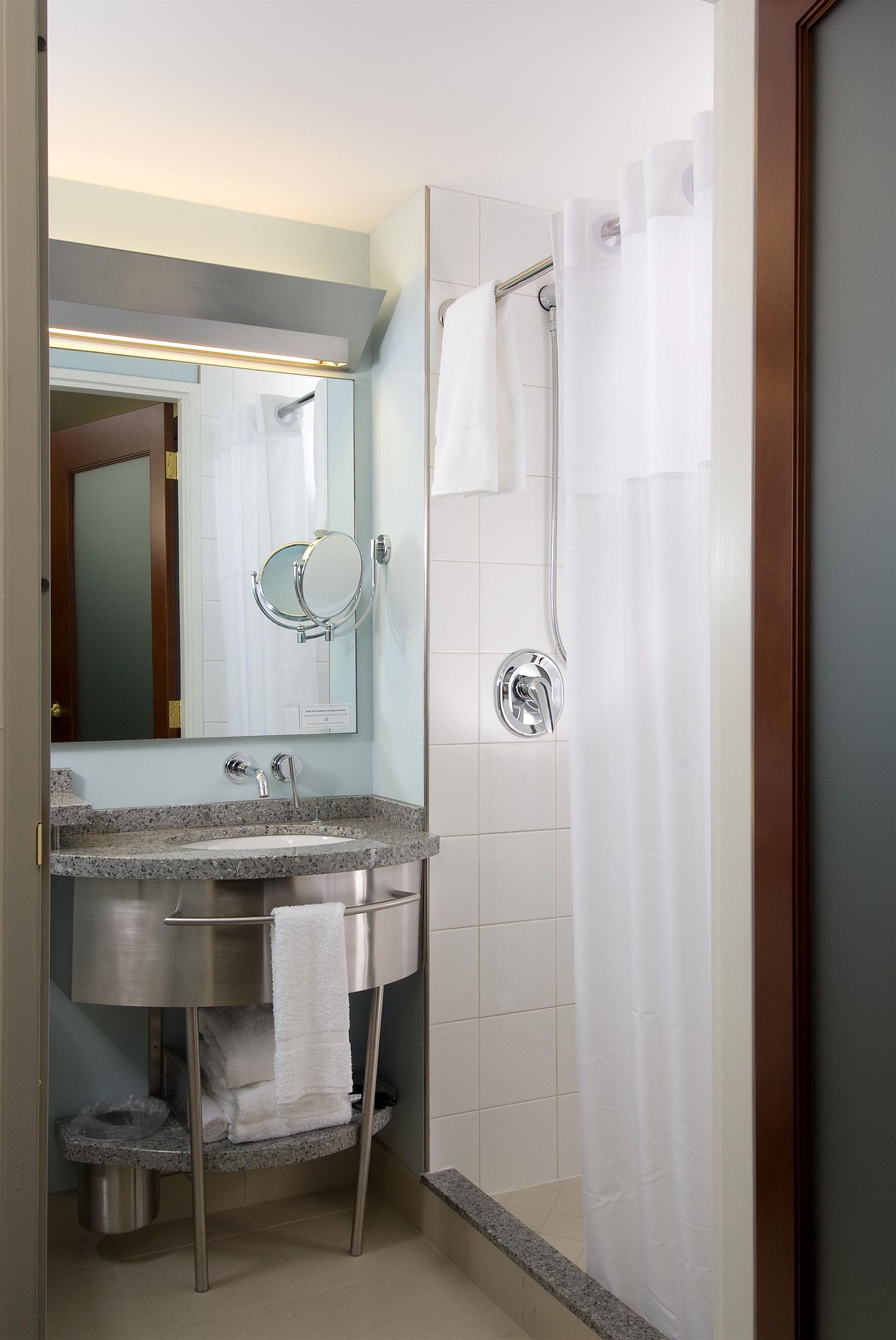 Фото The Grand at Trafalgar Square