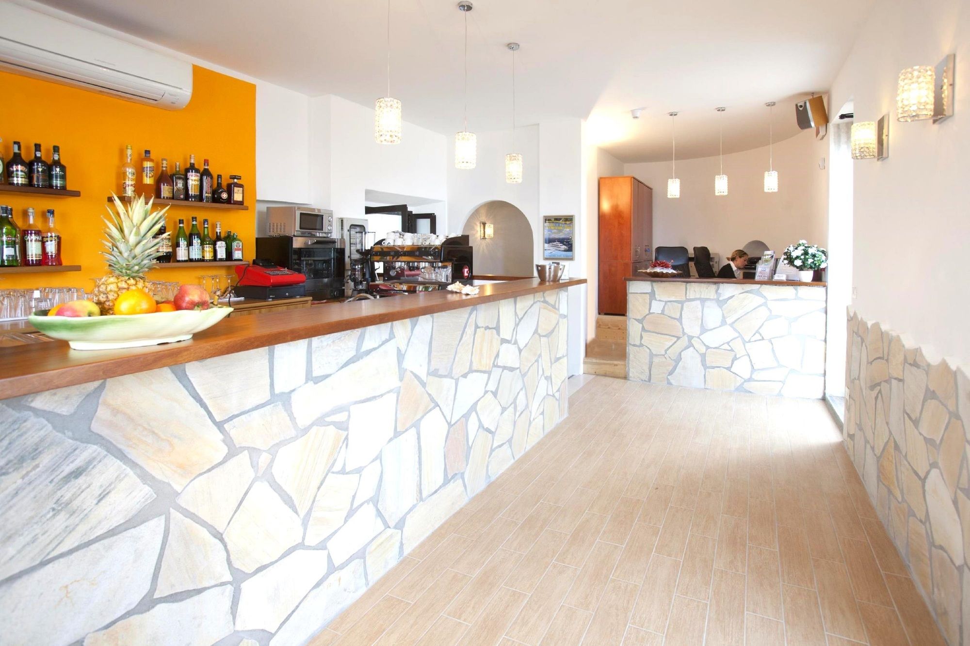 Фото Hotel La Caletta