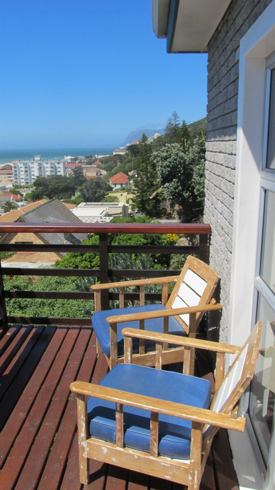 Фото Bluebottle Guest House