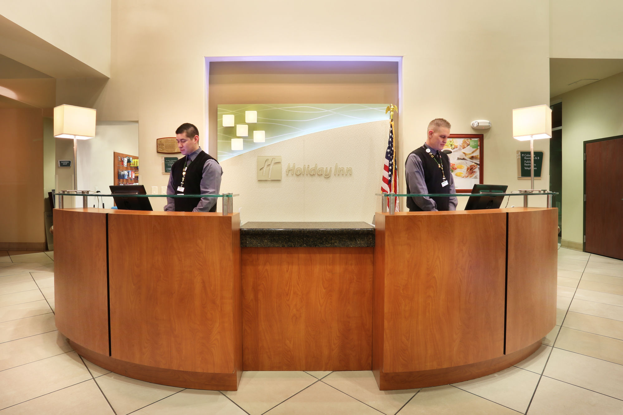 Фото Holiday Inn Yuma, an Ihg Hotel