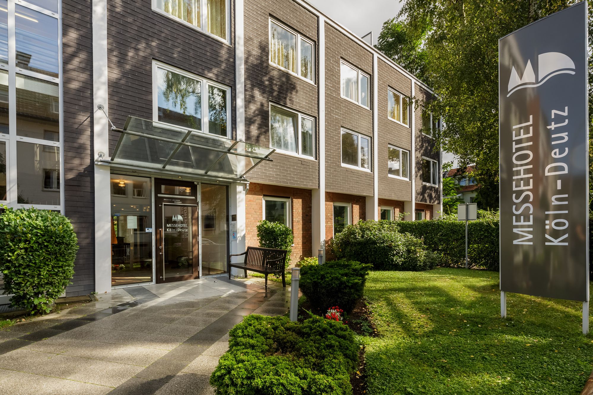 Фото Messehotel Köln-Deutz