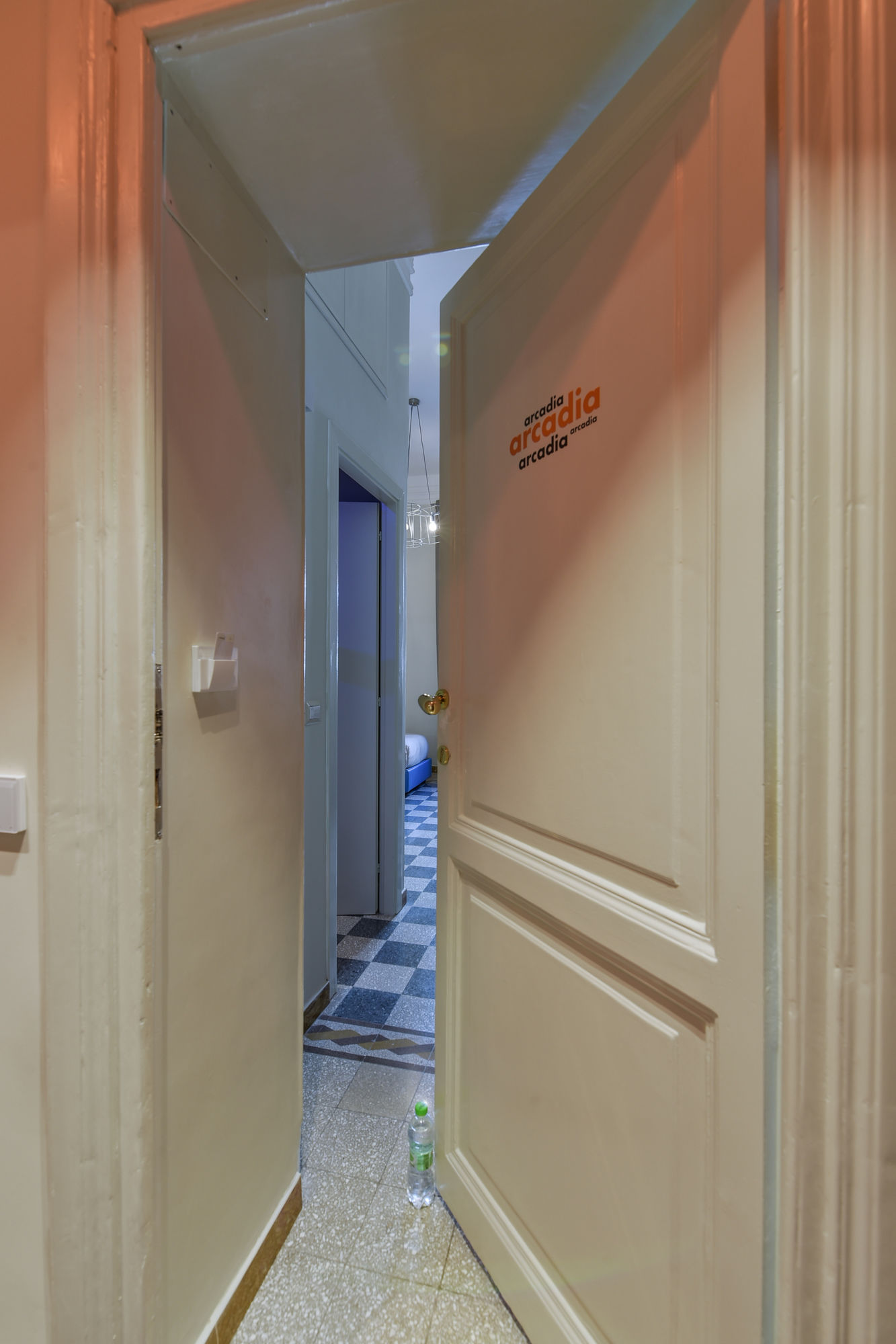 Фото The Pope's Window