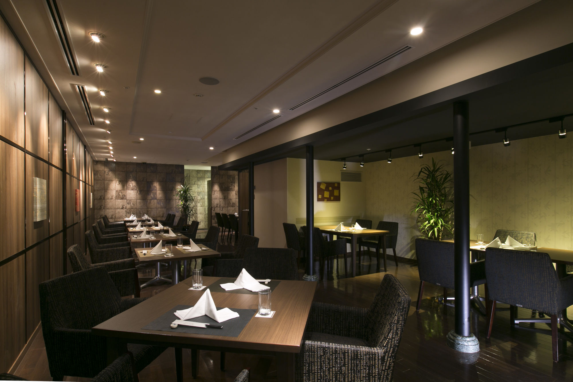 Фото Meitetsu New Grand Hotel