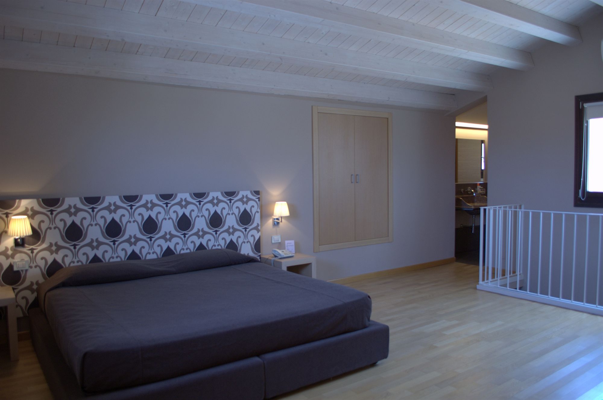 Фото Vittorio Veneto Hotel