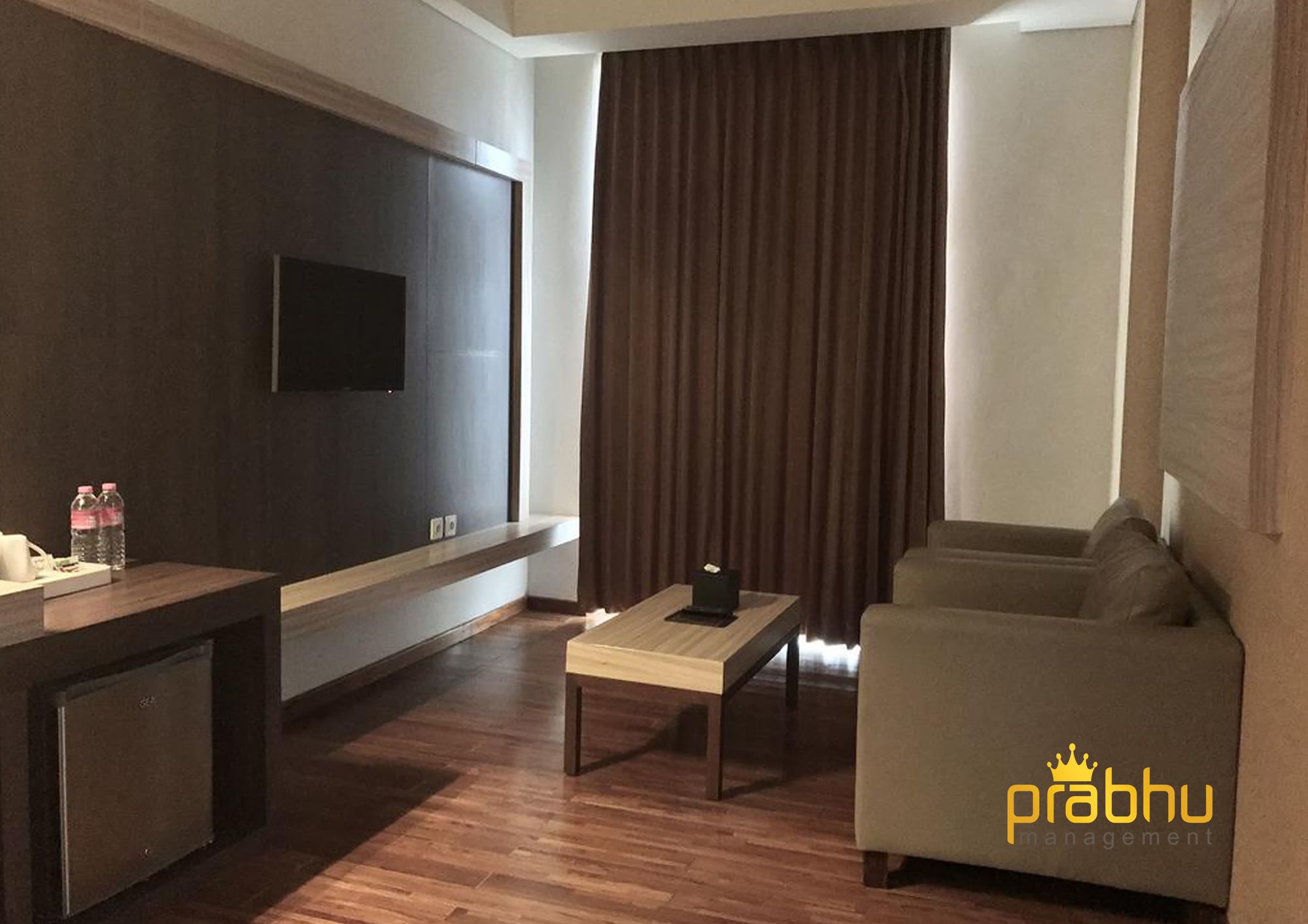 Фото Crystal Lotus Hotel Yogyakarta