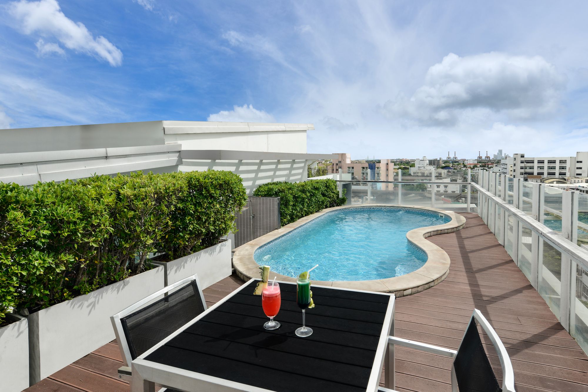 Фото Hotel Amber Sukhumvit 85