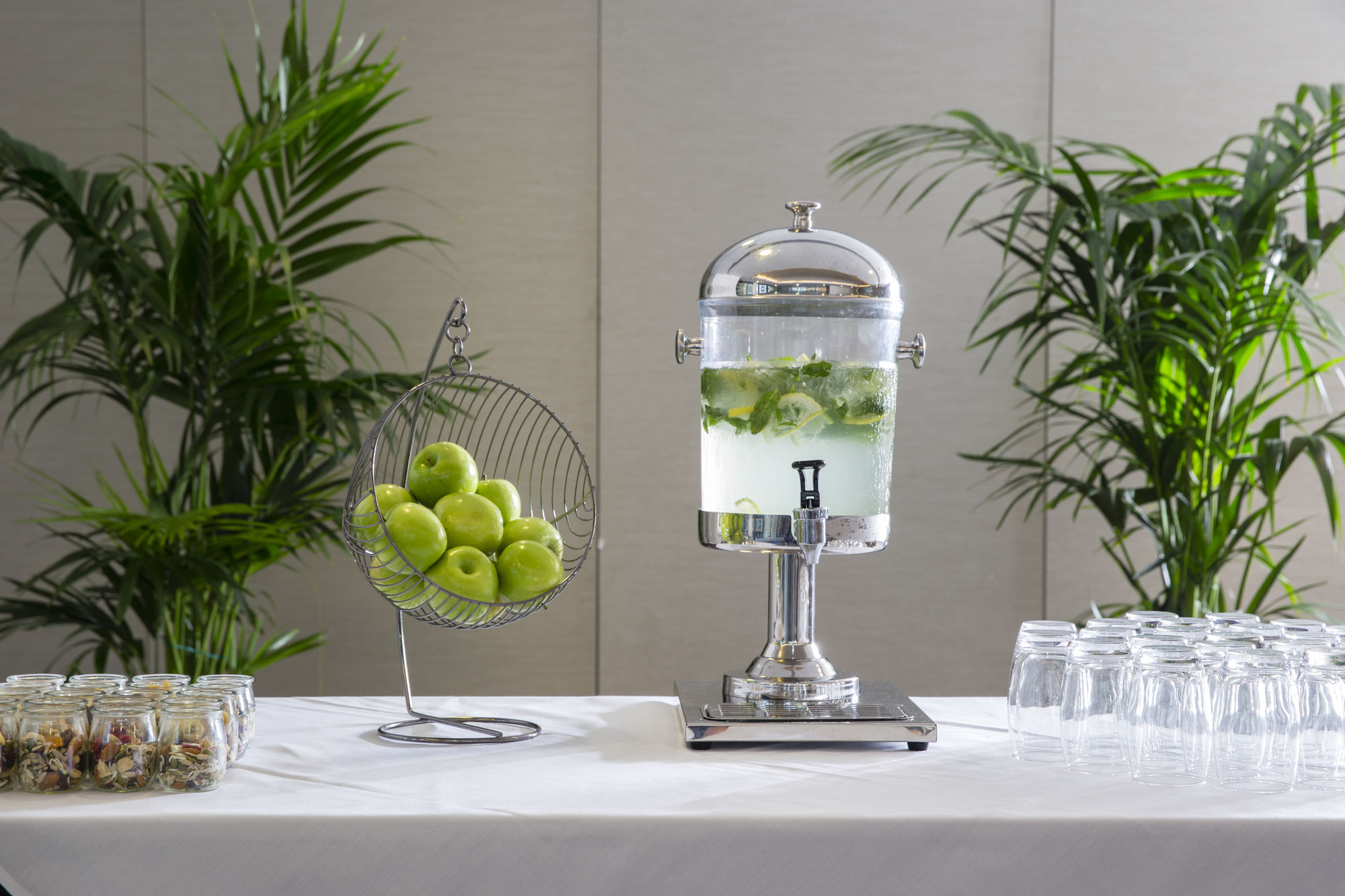 Фото Novotel Newcastle Beach