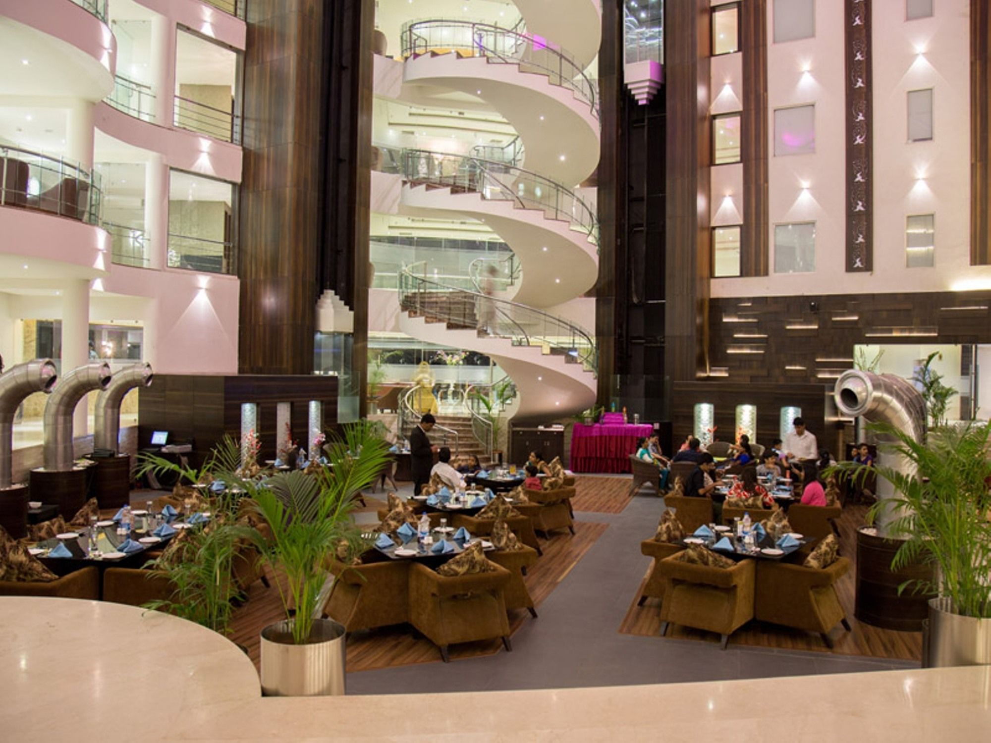 Фото Regenta Central Harimangla
