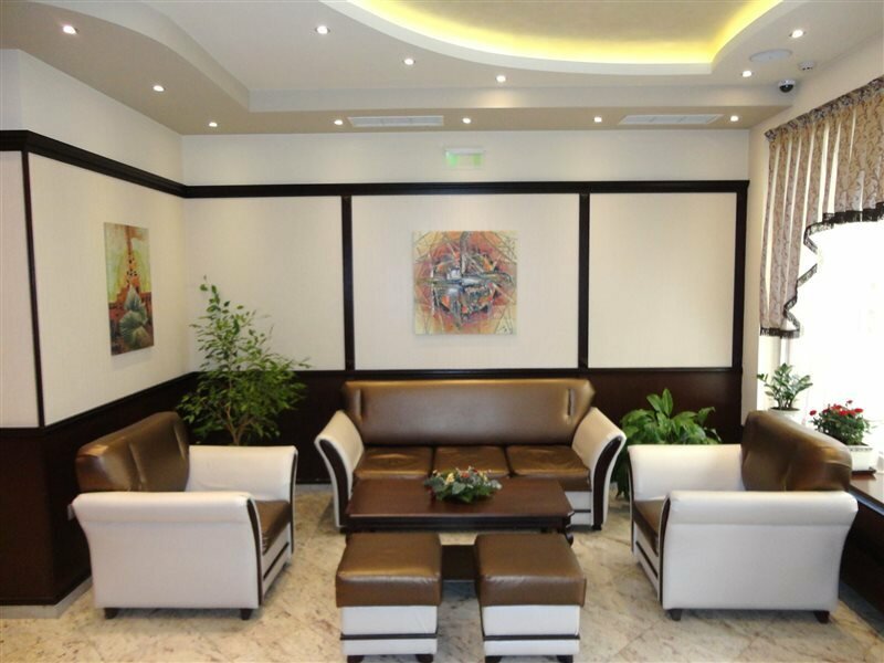 Фото Hotel Favorit