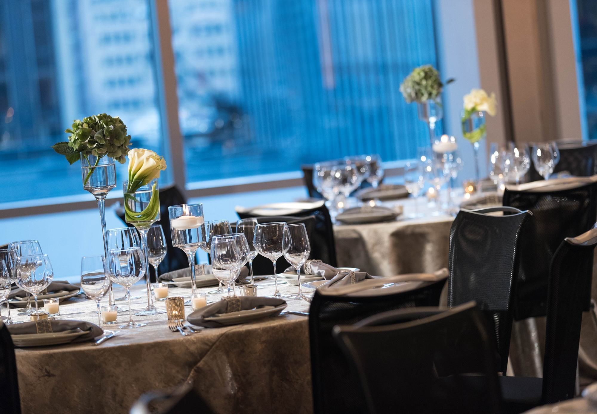 Фото Renaissance New York Midtown Hotel