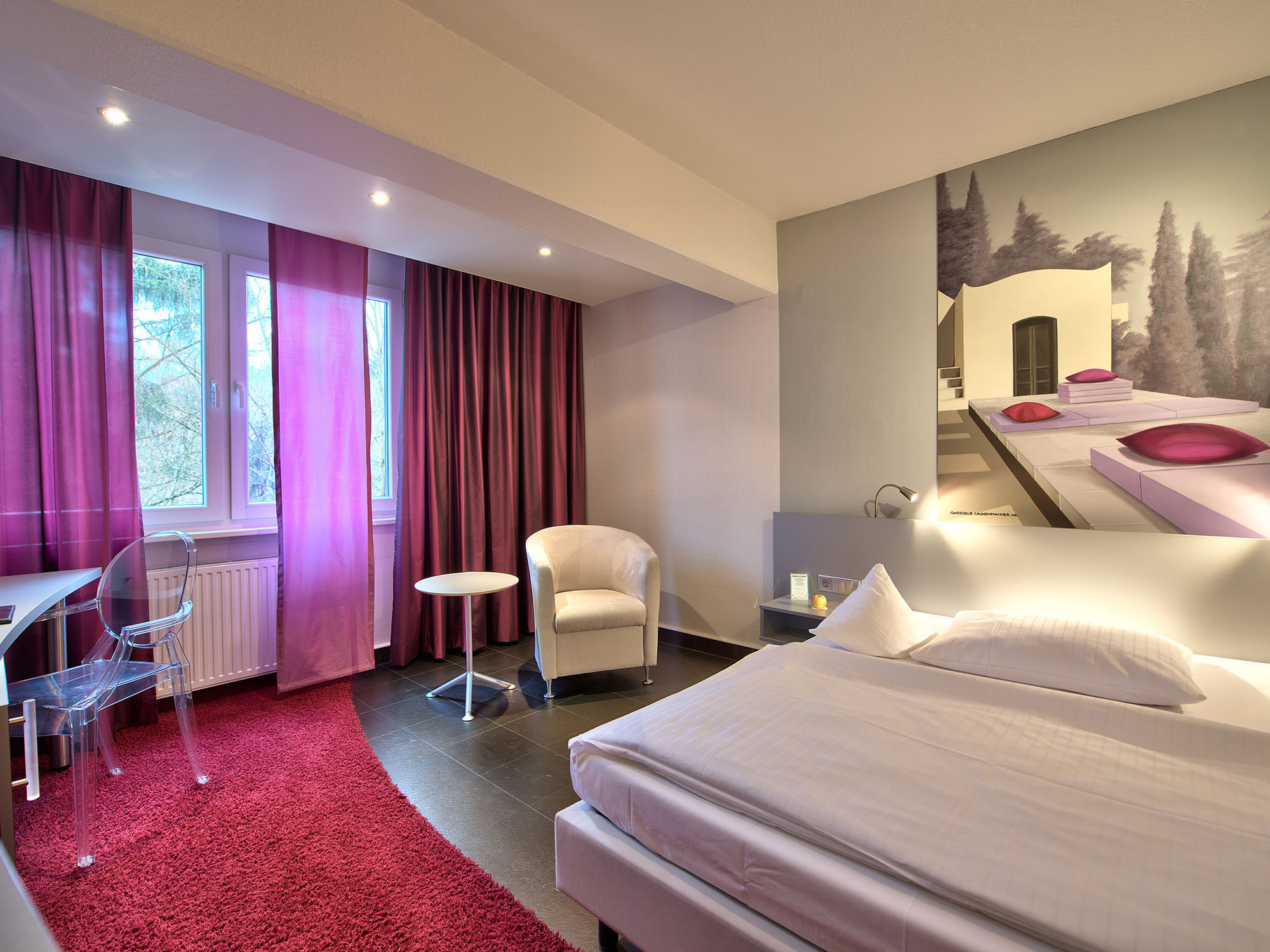 Фото отеля 1