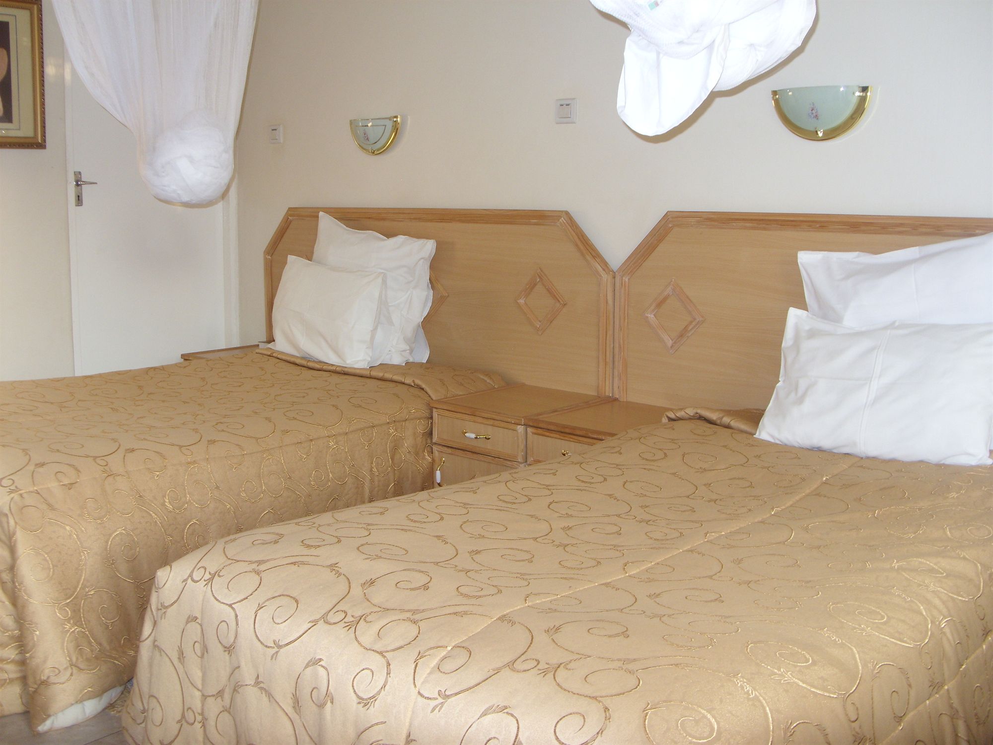 Фото Mosi-O-Tunya Executive Lodge