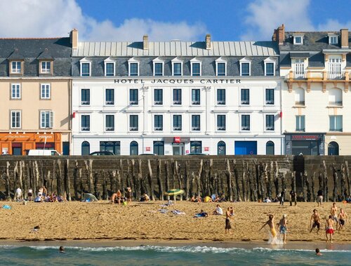 Внешний вид отеля Ibis Saint Malo Plage в Сен-Мале, фото 1