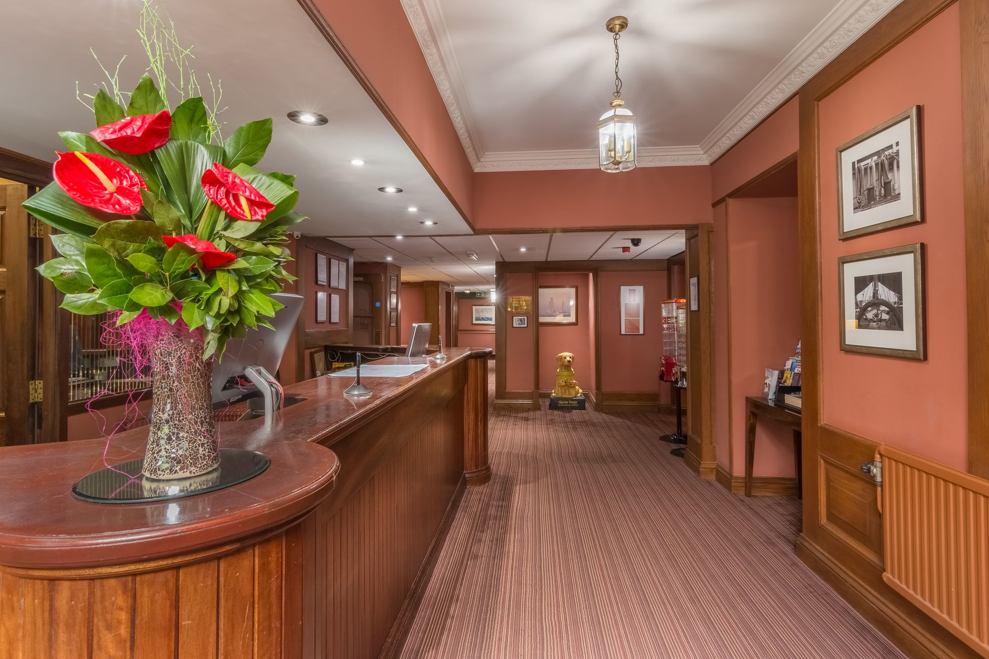 Фото Highfield House