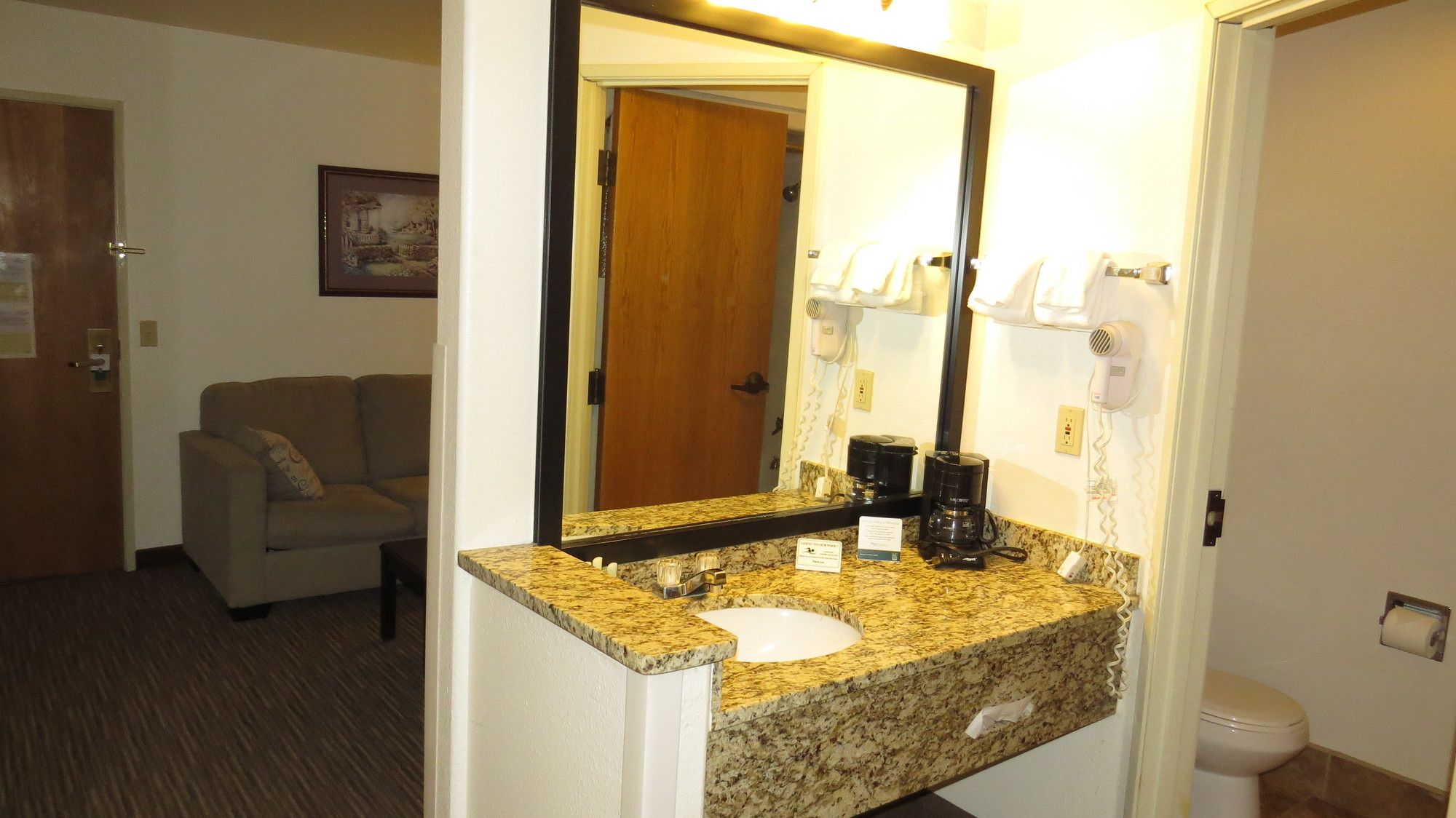 Фото Quality Inn & Suites Limon