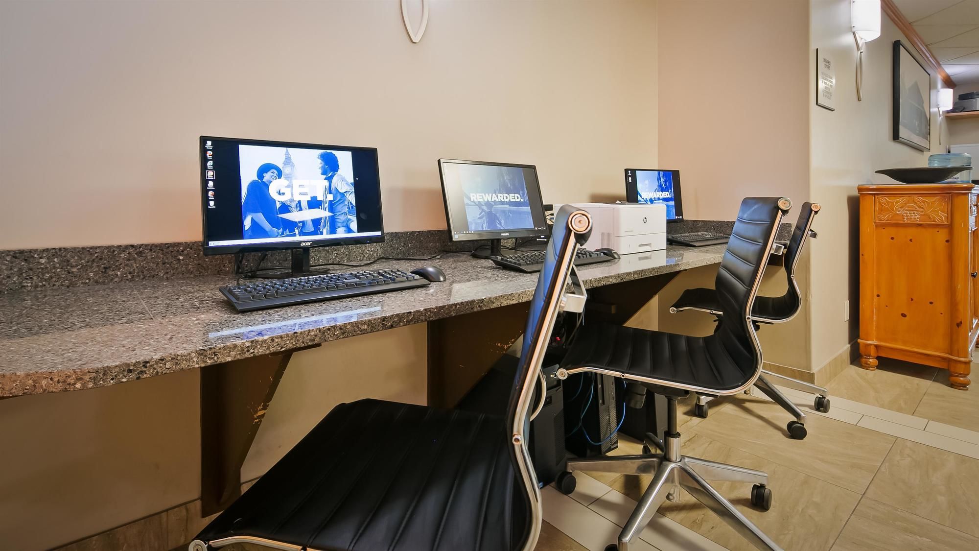 Фото Best Western Grande Prairie Hotel & Suites