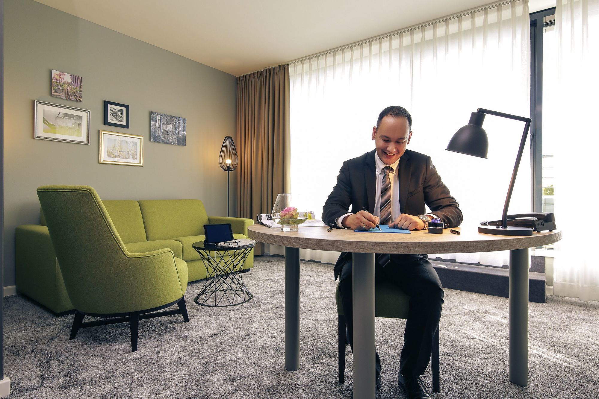 Фото Mercure Hotel Plaza Essen