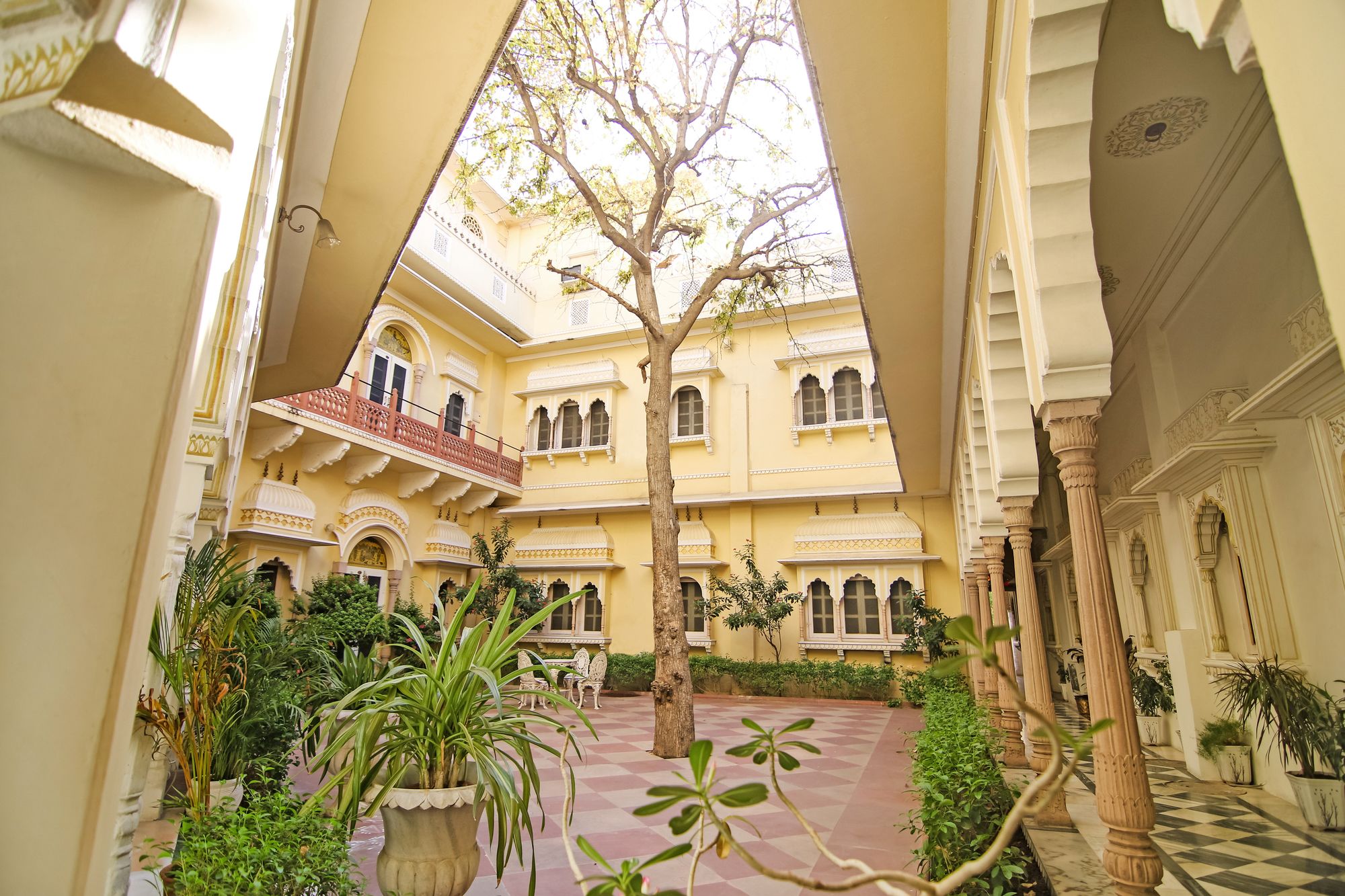 Фото Alsisar Haveli