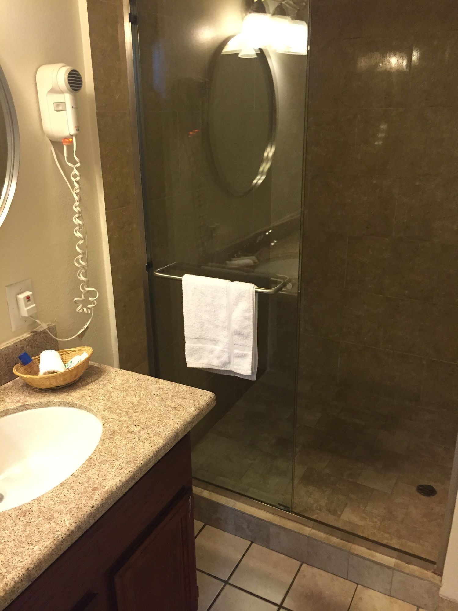 Фото Park Plaza Lodge Hotel