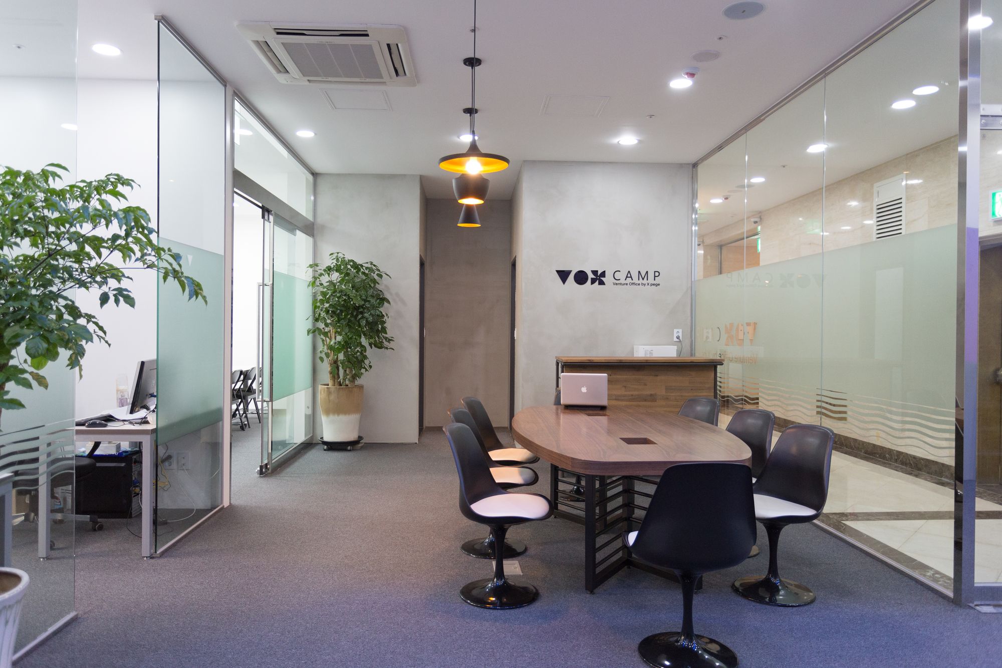 Фото Yeoksam Artnouveau City Hotel and Residence