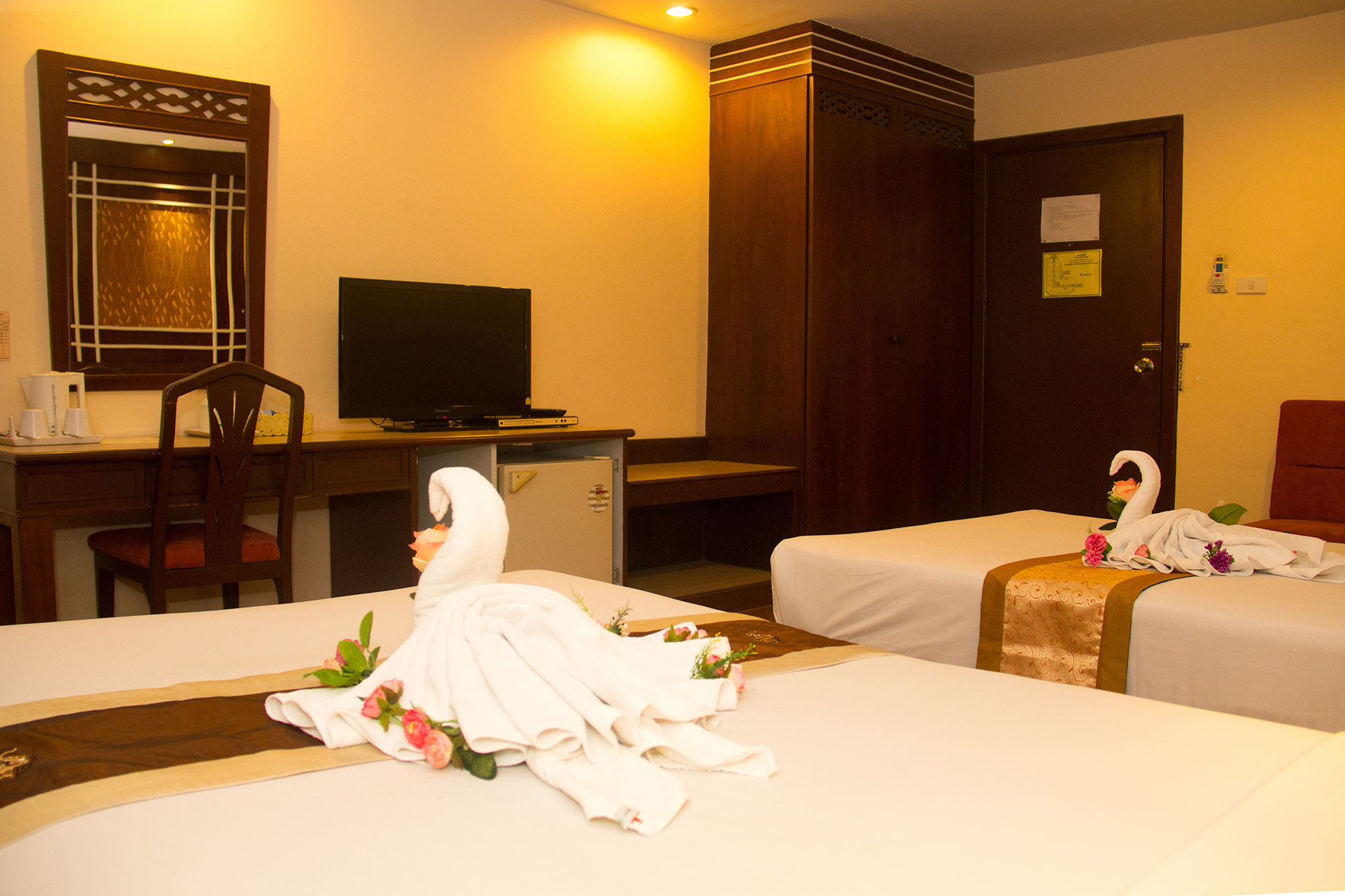 Фото Friendlytel Hotel