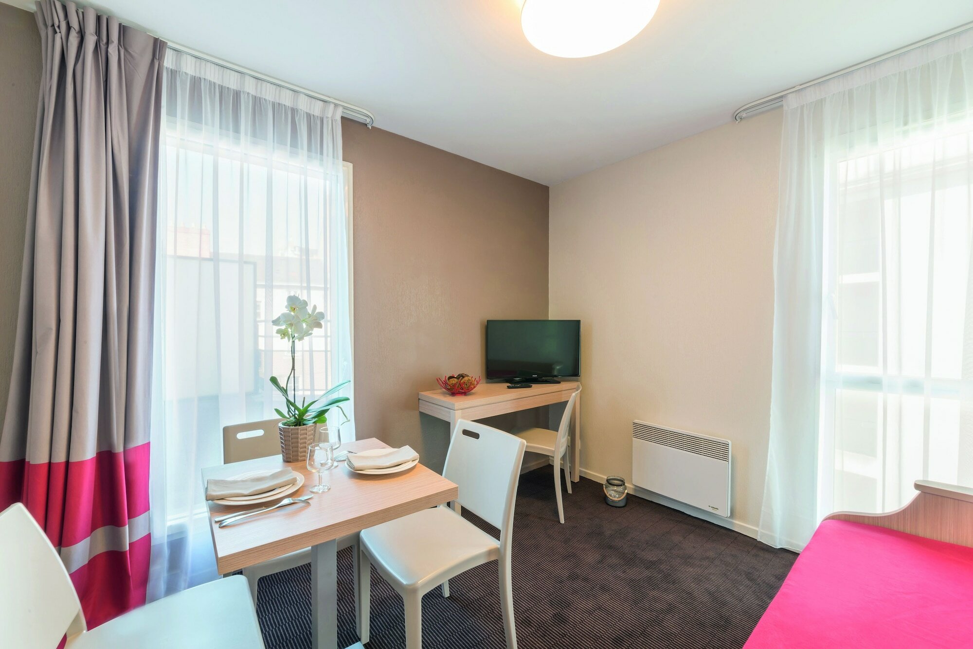 Фото Appart'City Nantes Quais de Loire