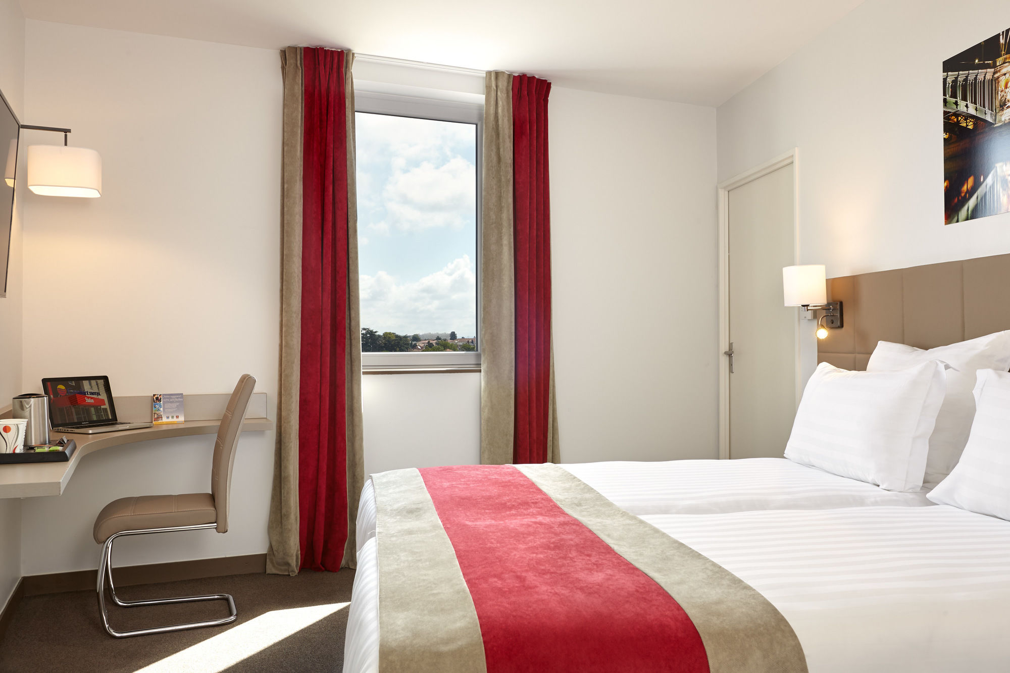 Фото Kyriad Lyon Est - Stadium - Eurexpo