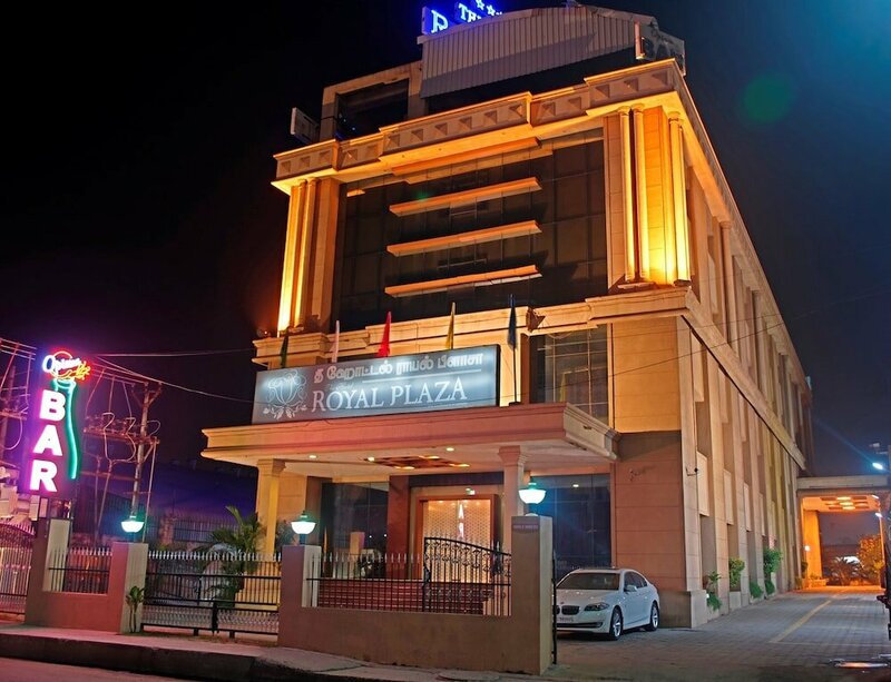 Гостиница The Hotel Royal Plaza в Ченнае