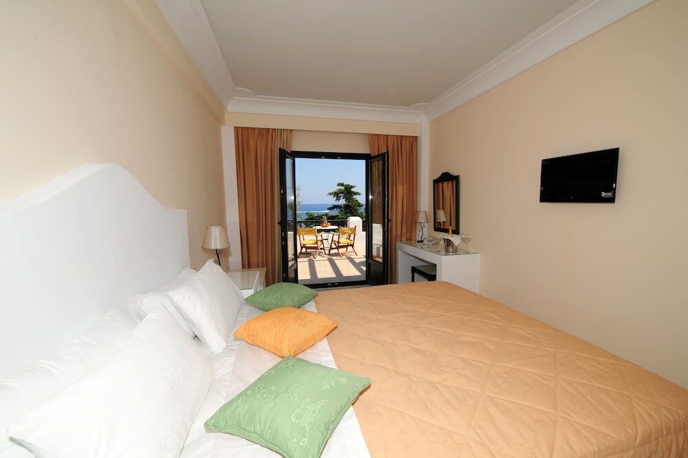 Фото Sellada Beach