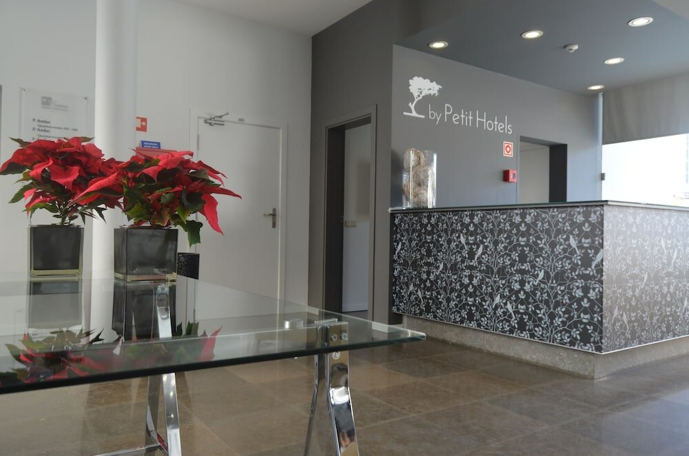 Фото Madeira Bright Star Hotel