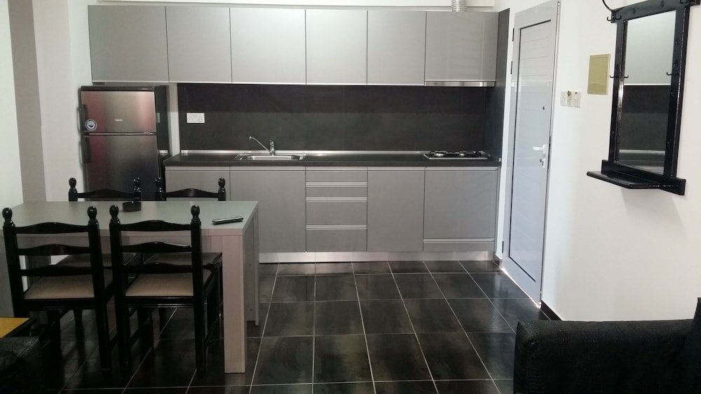 Фото Agrino Hotel Apartments