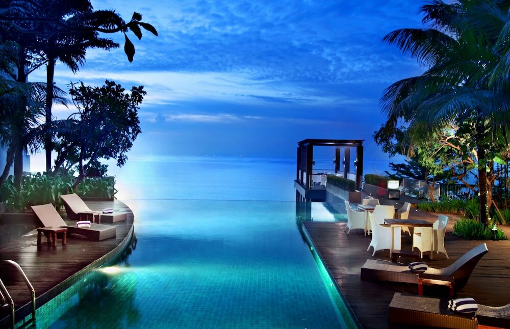 Фото Golden Tulip Balikpapan Hotel & Suites