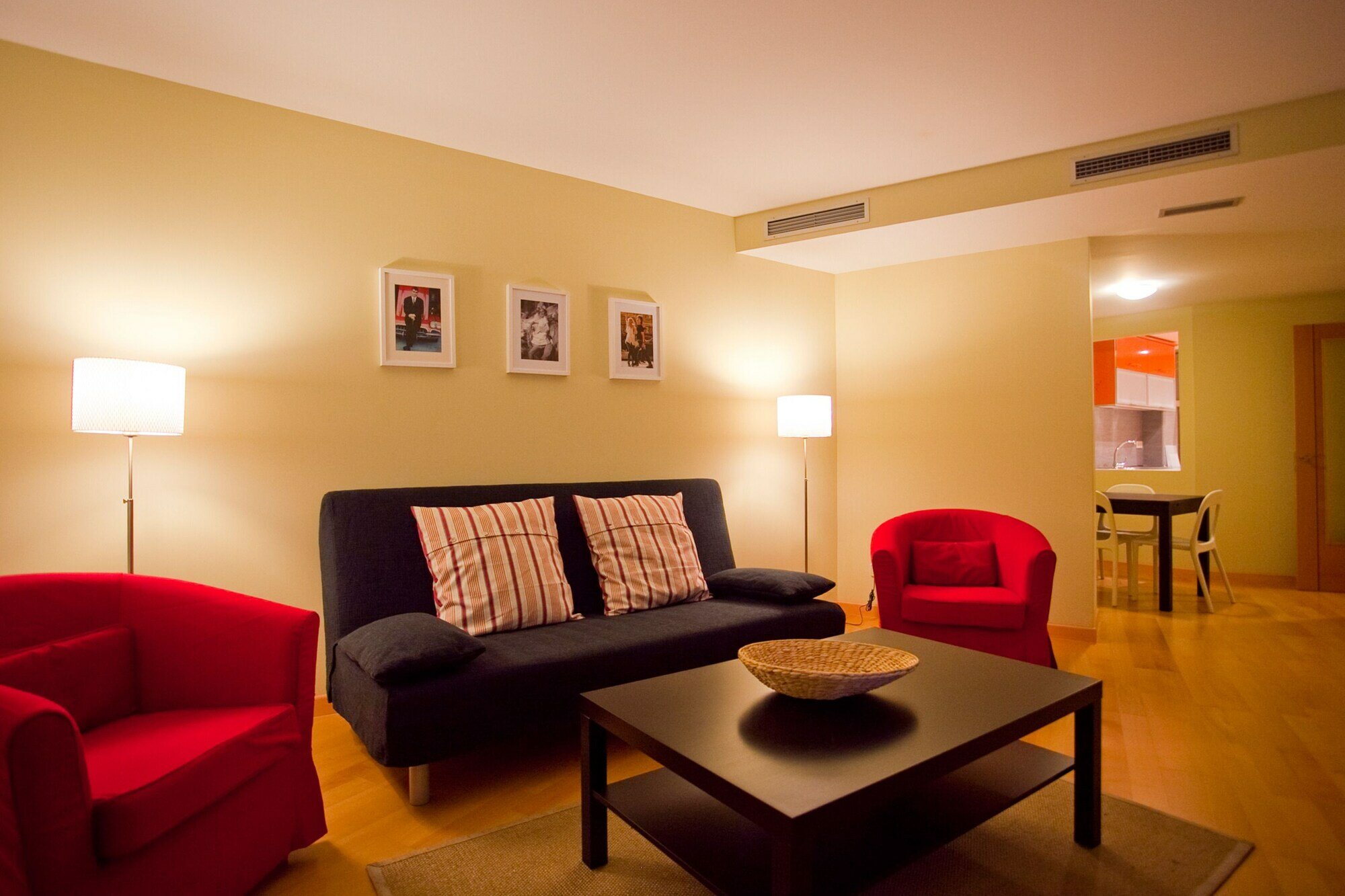 Фото Palafox Central Suites