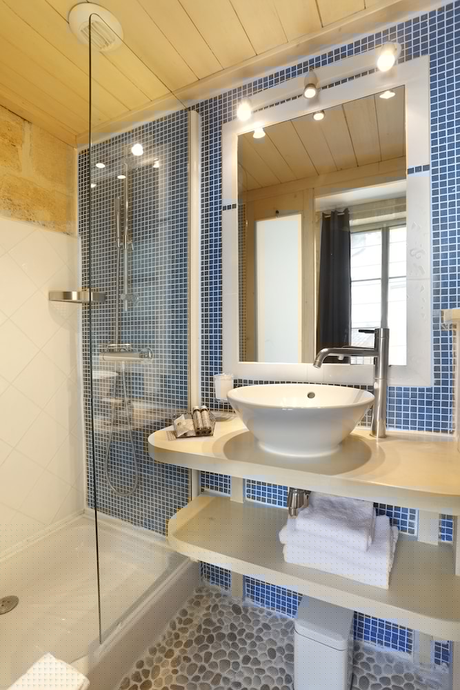 Фото Hôtel De La Tour Intendance