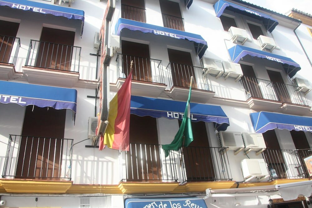 Фото Hotel Virgen de los Reyes