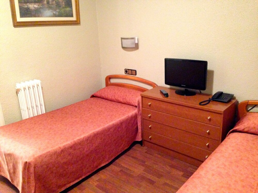 Фото Hotel Pelayo