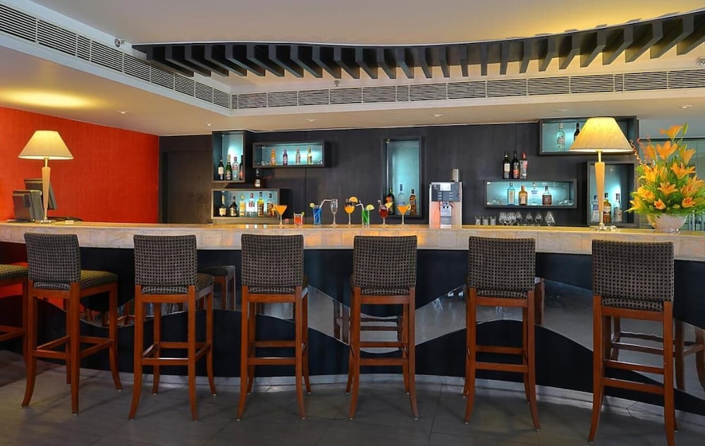 Фото Savoy Suites Manesar