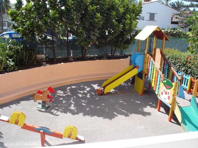 Фото Apartamentos Montemar