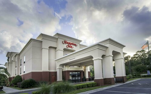 Гостиница Hampton Inn Kingsland