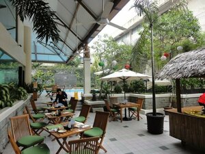 Гостиница Tamarin Jakarta
